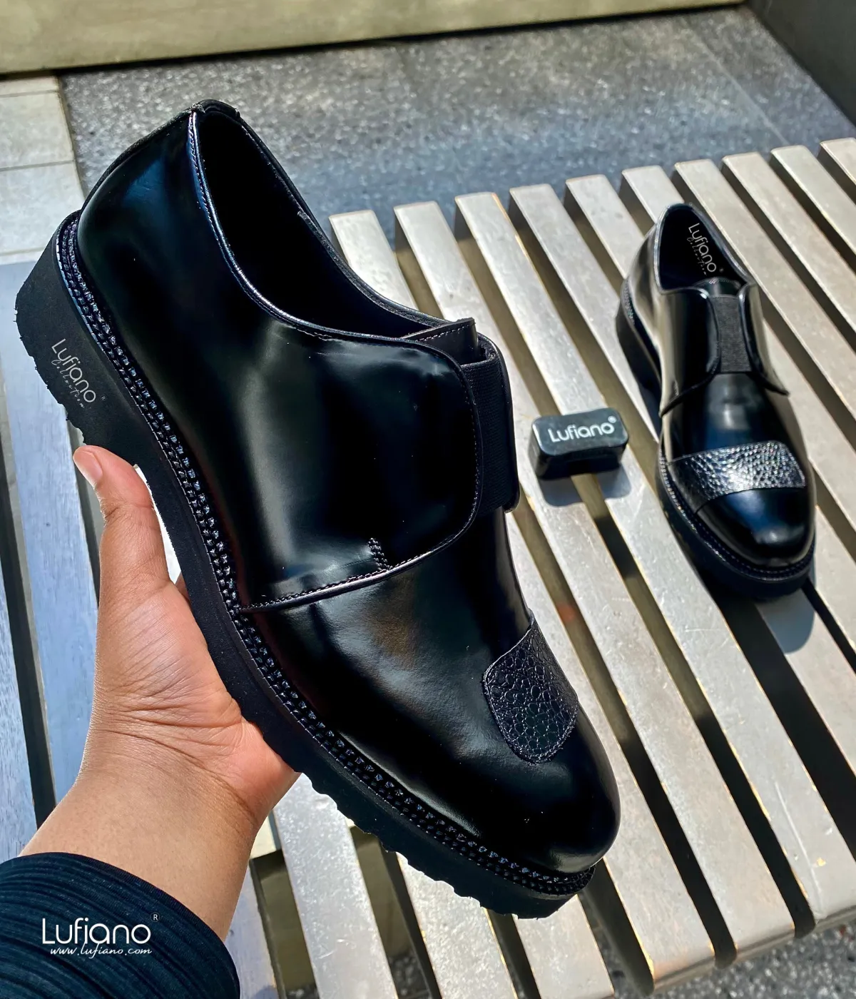 230 - Lufiano Slip On: Black