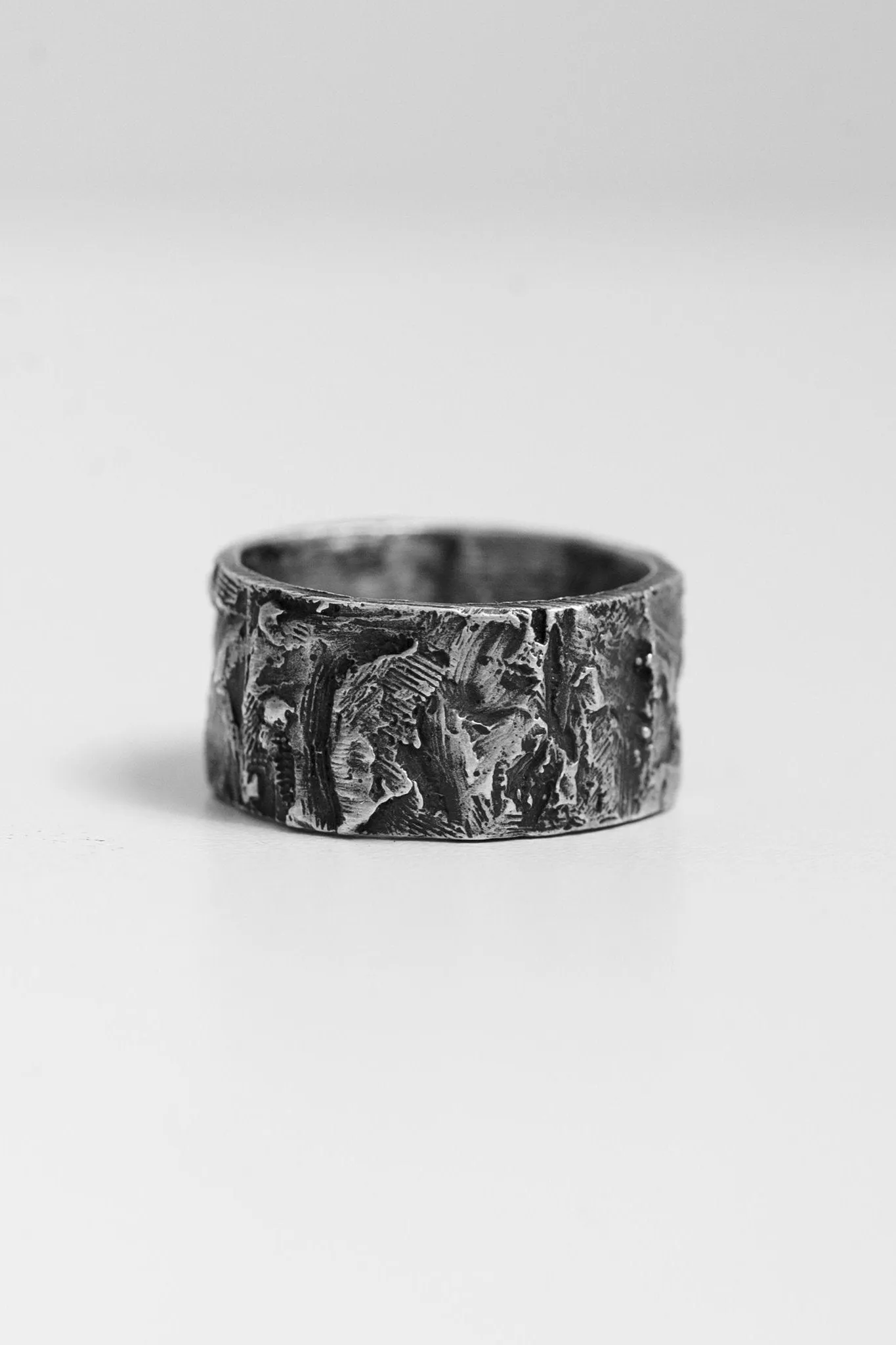 Cannibal M Band Ring